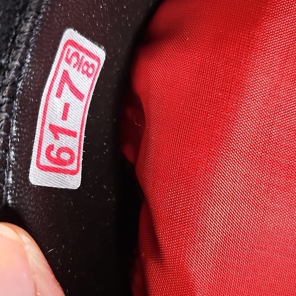 GreekFishermans Cap. Black Cap with Silver Emblem.85% Wool 15% Nylon - Picture 5 of 7